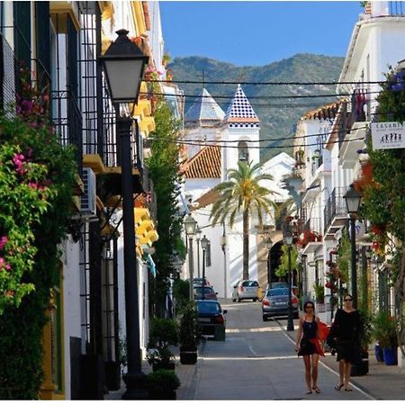 Estudio Cosmopolita Marbella Exterior photo